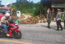 Truk Elpiji Pertamina Nyungsep di Karimun Setelah Lepas Kendali