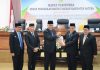 APBD 2024 Natuna, Bupati Fokus pada Peningkatan PAD dan Kesejahteraan Masyarakat Bupati Natuna, Wan Siswandi didampingi Wakil Bupati, Rodhial Huda menghadiri Rapat Paripurna