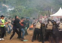 Polres Anambas Gelar Apel Pasukan dan Simulasi Sispamkota Hadapi Pilkada Serentak 2024 Polres Anambas Gelar Apel Pasukan dan Simulasi Sispamkota Hadapi Pilkada Serentak 2024