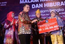 Ribuan Masyarakat Tanjungpinang Rayakan HUT RI ke-79 dengan Malam Ramah Tamah dan Kuliner Merdeka Ribuan Masyarakat Tanjungpinang Rayakan HUT RI ke-79 dengan Malam Ramah Tamah dan Kuliner Merdeka