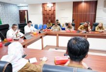 Sekda Batam Jefridin Pimpin Rakor PPID dan PBNN, Tekankan Pentingnya Keterbukaan Informasi Sekda Batam Jefridin Pimpin Rakor PPID dan PBNN, Tekankan Pentingnya Keterbukaan Informasi