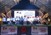 Ribuan Relawan Batu Aji Siap Menangkan Rudi-Rafiq, Pasangan Ideal Wujudkan Kemajuan Kepri Ribuan Relawan Batu Aji Siap Menangkan Rudi-Rafiq, Pasangan Ideal Wujudkan Kemajuan Kepri