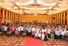 Rudi Ucapkan Selamat Bagi Peserta yang Telah Terima Sertifikat Kompetensi Kerja Rudi Ucapkan Selamat Bagi Peserta yang Telah Terima Sertifikat Kompetensi Kerja