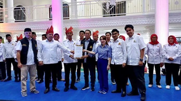 Perpat Batam Berazam Jadi Motor Kemenangan Amsakar-Li Claudia Perpat Batam Berazam Jadi Motor Kemenangan Amsakar-Li Claudia