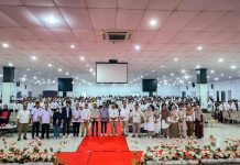 Pesan Inspiratif Amsakar kepada 1.300 Mahasiwa Baru UNRIKA Batam Pesan Inspiratif Amsakar kepada 1.300 Mahasiwa Baru Unrika Batam