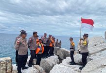 Polsek Palmatak Lakukan Patroli di Wilayah Perbatasan Pulau Terluar Tokong Berlayar Polsek Palmatak Lakukan Patroli di Wilayah Perbatasan Pulau Terluar Tokong Berlayar