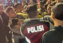Pemuda di Karimun Diamankan Polisi Setelah Buat Onar saat Konser Musik Jamrud Pemuda di Karimun Diamankan Buat Onar saat Konser Jamrud
