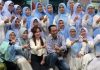 Kampanye di Batuaji, Li Claudia: Saya Takkan Biarkan Ibu-ibu Kesulitan Air Bersih Kampanye di Batuaji, Li Claudia Saya Takkan Biarkan Ibu-ibu Kesulitan Air Bersih