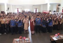 Kunjungi SMAN 1 Tanjungpinang, Marlin: Bermimpi Besarlah dan Jangan Menyerah Marlin Dalam kunjungan ke SMAN 1 Tanjungpinang