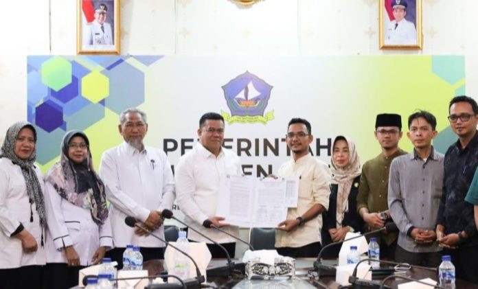 Sekda Bintan dan KPU Bintan Sekda Bintan