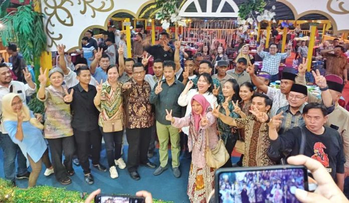 Tokoh Masyarakat Indonesia Timur dari 10 Provinsi Deklarasi Dukung Rudi-Rafiq
