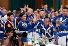 Presiden Prabowo Apresiasi Taruna Ikuti Upacara Parade Senja dan Hadiahi Libur Khusus kuti Upacara Parade Senja