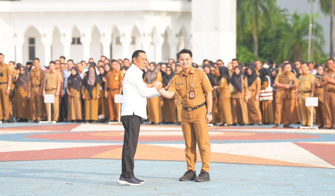 Andi Agung Upacara ASN Netral