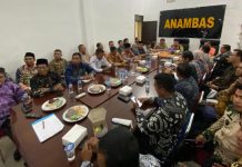 Kapolres Anambas Pimpin Rapat Ketahanan Pangan Bersama Kades dan Camat Kapolres Anambas dan Kades serta Camat Bahas Ketahanan Pangan