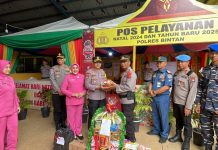 Semangati Suami, Bhayangkari Bintan Kunjungi Pos Operasi Lilin Seligi 2024 Bhayangkari Bintan