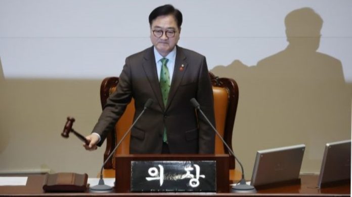Presiden Korea Yoon Suk Yeol Dilengserkan