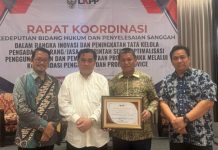 Setdako Batam Kembali Raih Penghargaan Nasional dari LKPP RI Atas Pelaksanaan Katalog Elektronik Setdako Batam Kembali Raih Penghargaan Nasional dari LKPP RI Atas Pelaksanaan Katalog Elektronik