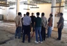 Sidang Lapangan, Tergugat HS Diduga Kuasai Pabrik Arbain dengan Mengganti Gembok Pagar dan Gudang Sidang Lapangan, Tergugat HS Diduga Kuasai Pabrik Arbain dengan Merusak Gembok Pagar dan Gudang