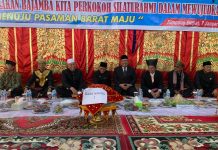 Tradisi Makan Bajamba Meriahkan Hari Jadi ke-21 Kabupaten Pasaman Barat