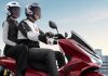 Simak Cara Aman Berboncengan saat Naik Sepeda Motor Simak Cara Aman Berboncengan saat Naik Sepeda Motor