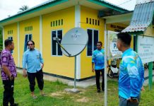 Kadiskominfo Cek Instalasi Akses Internet BAKTI di Desa Persiapan Cempaka dan Kelumu Lingga Kadiskominfo Cek Instalasi Akses Internet BAKTI di Desa Persiapan Cempaka dan Kelumu Lingga