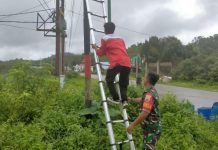Kopda Indra Lesmana Dukung Upaya Perbaikan Jaringan Indihome di Desa Tarempa Kopda Indra Lesmana Dukung Upaya Perbaikan Jaringan Indihome di Desa Tarempa