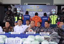 F1QR AL Tangkap Penyelundup Ribuan Pil Ekstasi Senilai Rp 21 Miliar di Perairan Karimun