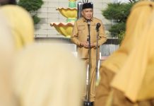 Apel Perdana Bersama Pemkab Karimun, Rocky: Urai Permasalahan