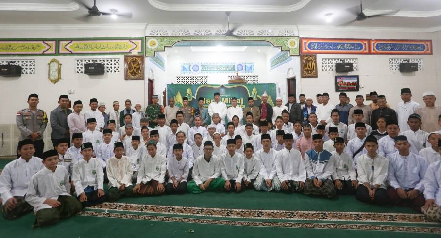 Hadiri Isra Mi’raj Nabi Muhammad SAW, Abdul Haris Sampaikan Permohonan Maaf dan Ucap Terimakasih