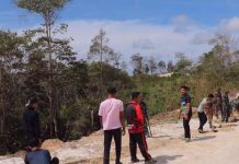 TNI dan Masyarakat Bersatu Membangun Desa Selemam Natuna Program TMMD yang digelar di Desa Selemam, Kecamatan Bunguran Timur, Kabupaten Natuna, Provinsi Kepulauan Riau