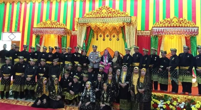Kapolda Kepri ke Lembaga Adat Melayu Kepri Kapolda Kepri ke Lembaga Adat Melayu Kepri
