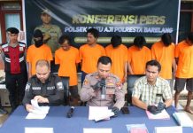 Polsek Batu Aji Ungkap Jaringan Curanmor, 6 Pelaku dan Penadah Diamankan Polsek Batu Aji Ungkap Jaringan Curanmor, 6 Pelaku dan Penadah Diamankan