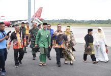 Wagub Kepri Nyanyang Haris Pratamura Tiba di Tanjungpinang, Langsung Bekerja