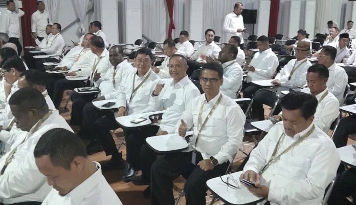Bupati Karimun, Iskandarsyah bakal mendapatkan