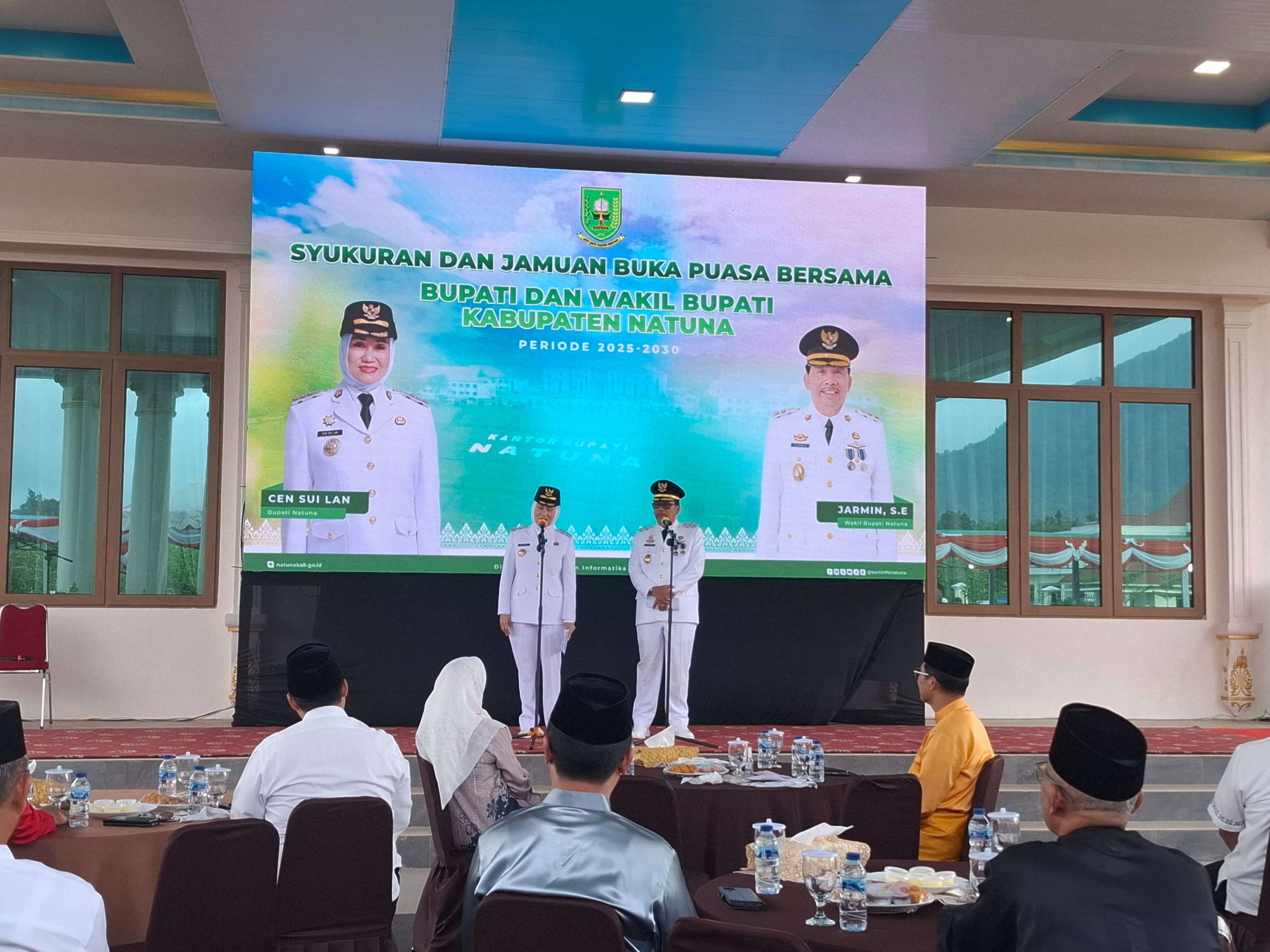 Rumah Dinas Bupati Natuna saat berlangsungnya penyambutan resmi Bupati dan Wakil Bupati Natuna, Cen Sui Lan dan Jarmin
