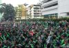 Presiden Prabowo Himbau Gojek dan Grab Bayar Tunai THR 2025 Driver Gojek dan Grab minta THR