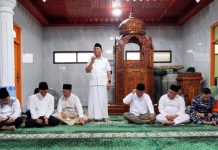 Hari ke-21 Ramadhan, Gubernur Ansar Serahkan Bantuan Rumah Ibadah di Anambas Hari ke-21 Ramadhan, Gubernur Ansar Safari dan Serahkan Bantuan Rumah Ibadah di Anambas