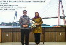 Gubernur Ansar Ahmad Serahkan LKPD Unaudited Tahun Anggaran 2024 ke BPK Kepri Gubernur Ansar Ahmad Serahkan LKPD Unaudited Tahun 2024