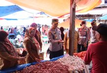 Kapolres Pasaman Barat bersama OPD Terkait Pantau Harga Sembako di Pasar Tradisional