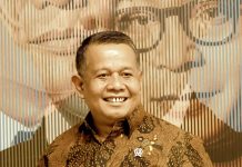 Helvi Yuni Moraza: Sosok Multidimensi Hati Humanis Helvi Yuni Moraza SE MM