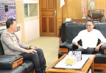 Kunjungan KabidHumas Polda Kepri Zahwani Pandra ke Kantor Walikota Batam Amsakar Achmad Kunjungan KabidHumas Polda Kepri Zahwani Pandra ke Kantor Walikota Batam Amsakar Achmad