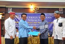 PWI Pusat Tunjuk Socrates sebagai Plt Dewan Kehormatan PWI Kepri PWI Pusat Tunjuk Socrates sebagai Plt Dewan Kehormatan PWI Kepri