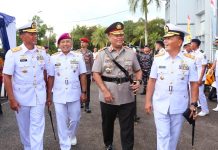Kapolda Hadiri Sertijab Pangkoarmada I Laksma TNI Fauzi dan Pangkoarmada II Laksma TNI I Gung Putu Alit Jaya Pangkoarmada I