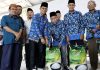 Wali Kota Batam Bersama Pengusaha Bagikan 4.000 Karung Beras ke Tokoh Agama