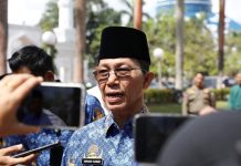 Wali Kota Amsakar Ingatkan ASN dan Pengusaha Hindari Gratifikasi Jelang Hari Raya Wali Kota Amsakar Ingatkan ASN Pengusaha Hindari Gratifikasi