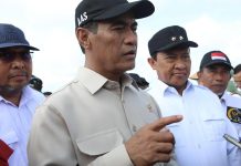 Amran Sulaiman Diusung Jadi Ketua KKSS, Andi Rukman Karumpa Disebut Jadi Tandem Kuat Menteri Pertanian Andi Amran Sulaiman sebagai calon Ketua Umum Kerukunan Keluarga Sulawesi Selatan (KKSS).