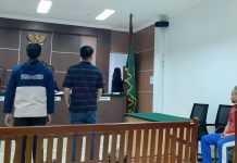 Fakta Unik Persidangan Kasus Penyelundupan 100 Unit iPhone di Bandara Hang Nadim Fakta Unik Persidangan Kasus Penyelundupan 100 Unit iPhone di Bandara Hang Nadim