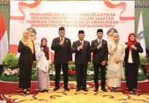 Rodi Yantari Dilantik Kadis PUPP dan dr Bambang Direktur RSUD Raja Ahmad Tabib Kadis PUPP Kepri RSUD Raja Ahmad Tabib