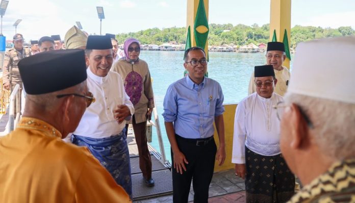 Gubernur Kepri Ajak Menristek Prof Brian Yuliarto Berkunjung ke Pulau Penyengat