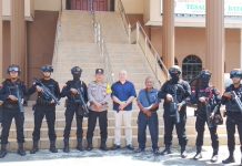 Pengamanan Ketat Kepolisian Selama Ibadah Paskah Umat Nasrani di Wilayah Barelang Pengamanan Ketat Kepolisian Selama Ibadah Paskah Umat Nasrani di Wilayah Barelang